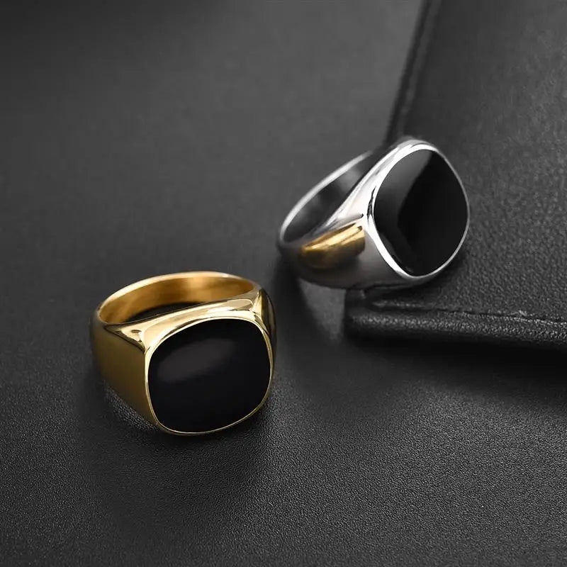 Anillo de sello negro con parte superior plana