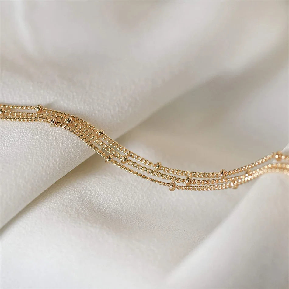 Pulsera de cuentas finas