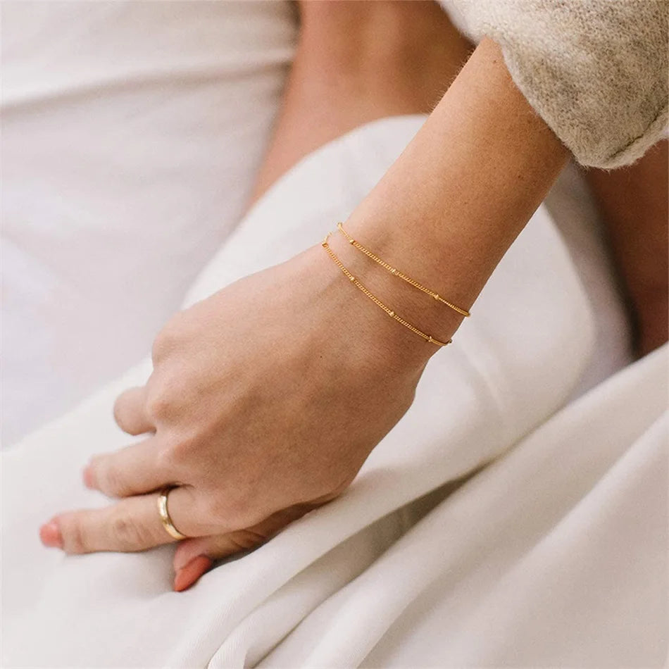 Pulsera de cuentas finas