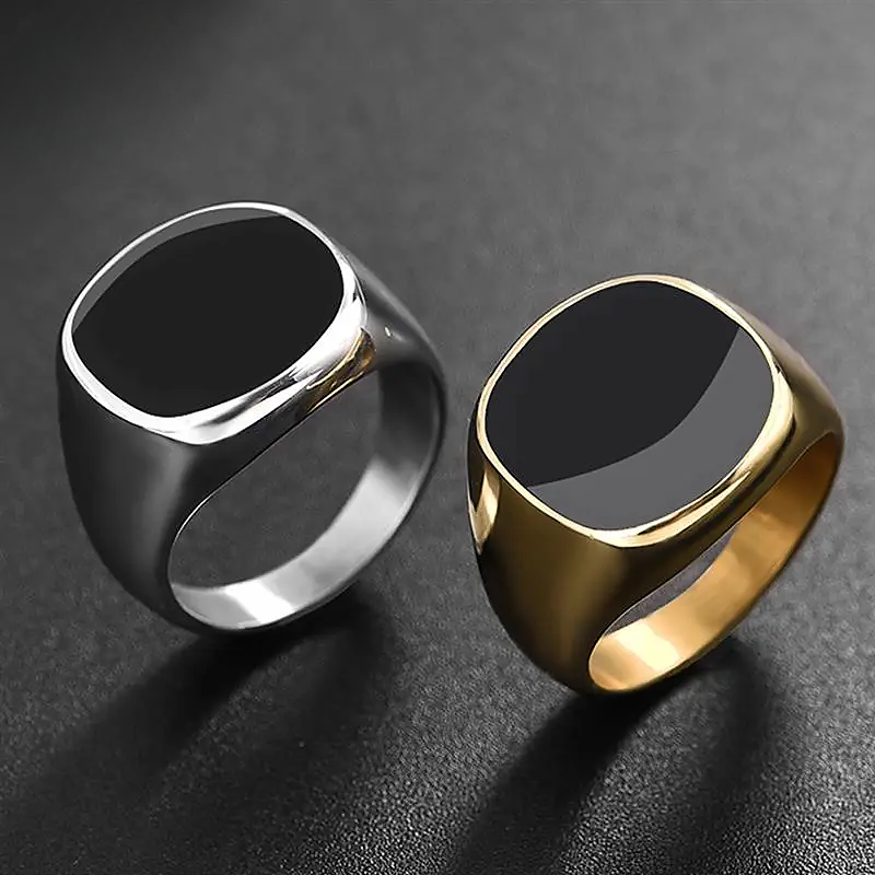 Black Signet Flat-Top Ring